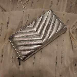 Rebecca Minkoff Edie Quilted Leather Zip Wallet